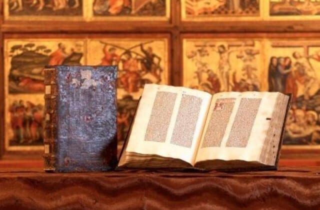 Biblia Gutenberga i Katedra w Pelplinie
