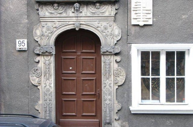Dom i termometr Fahrenheita