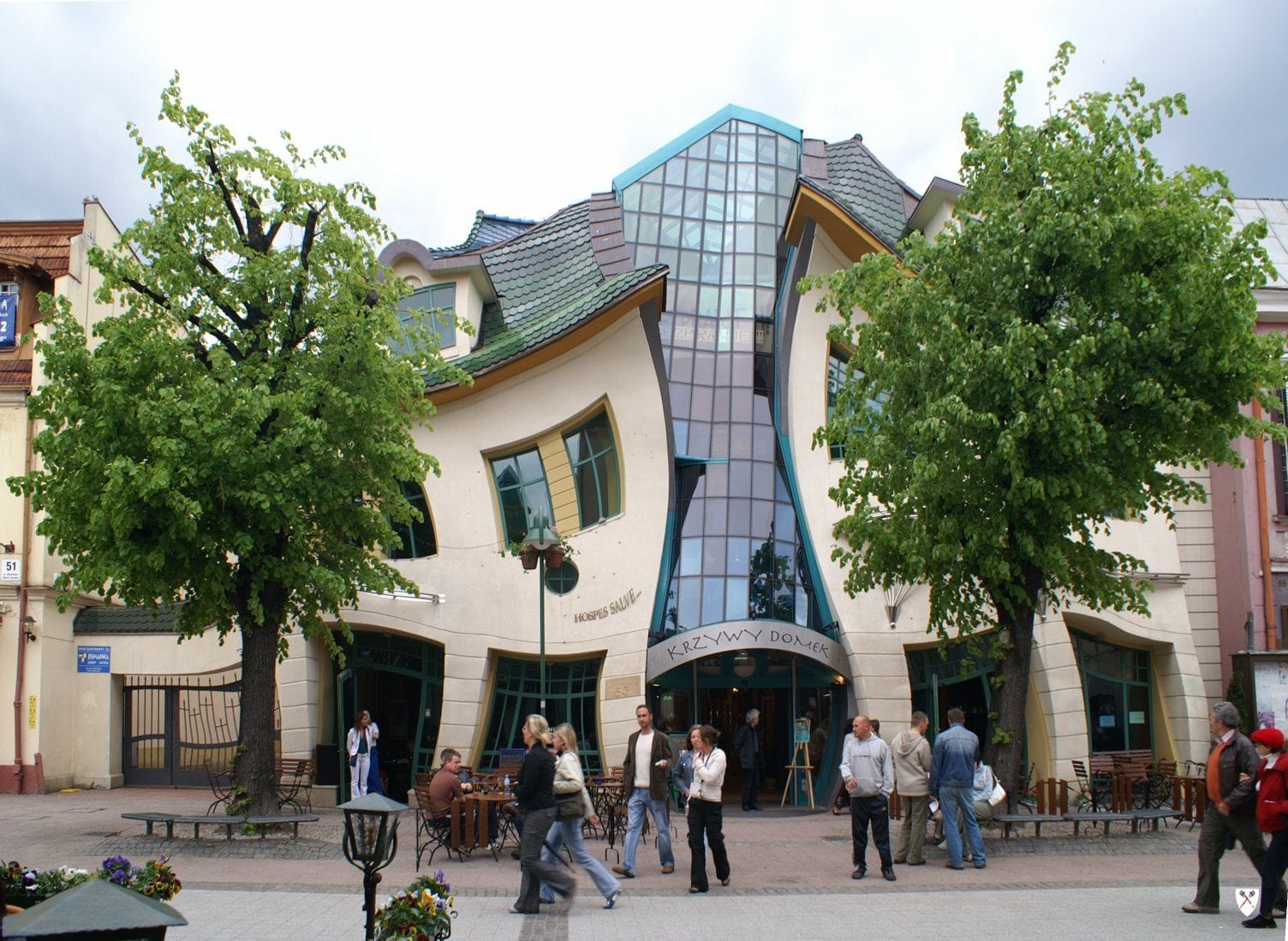 Krzywy Domek