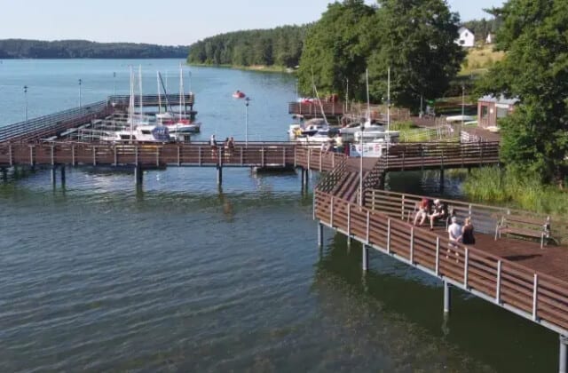 Marina, promenada, wypożyczalnia