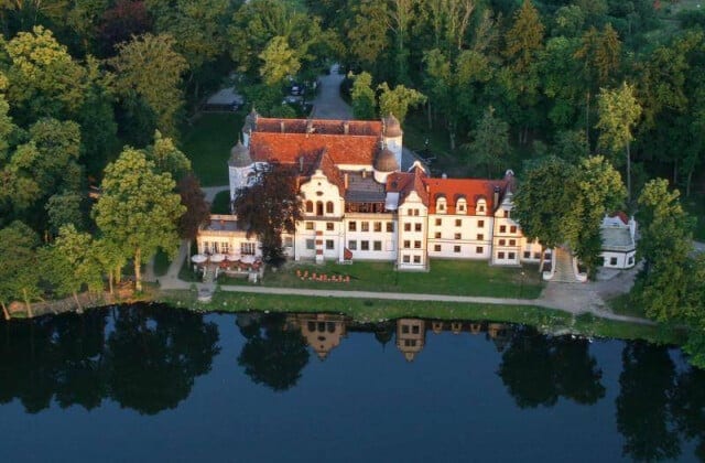 Hotel Podewils XV-wieczny Zamek Rycerski Krąg